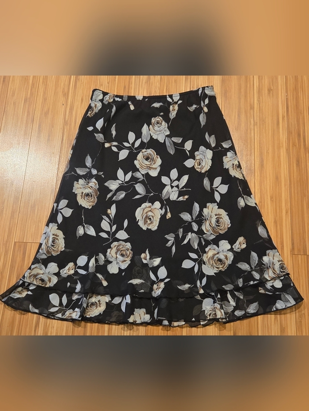 Briggs New York Black Floral A-Line Skirt with Ruffle Hem